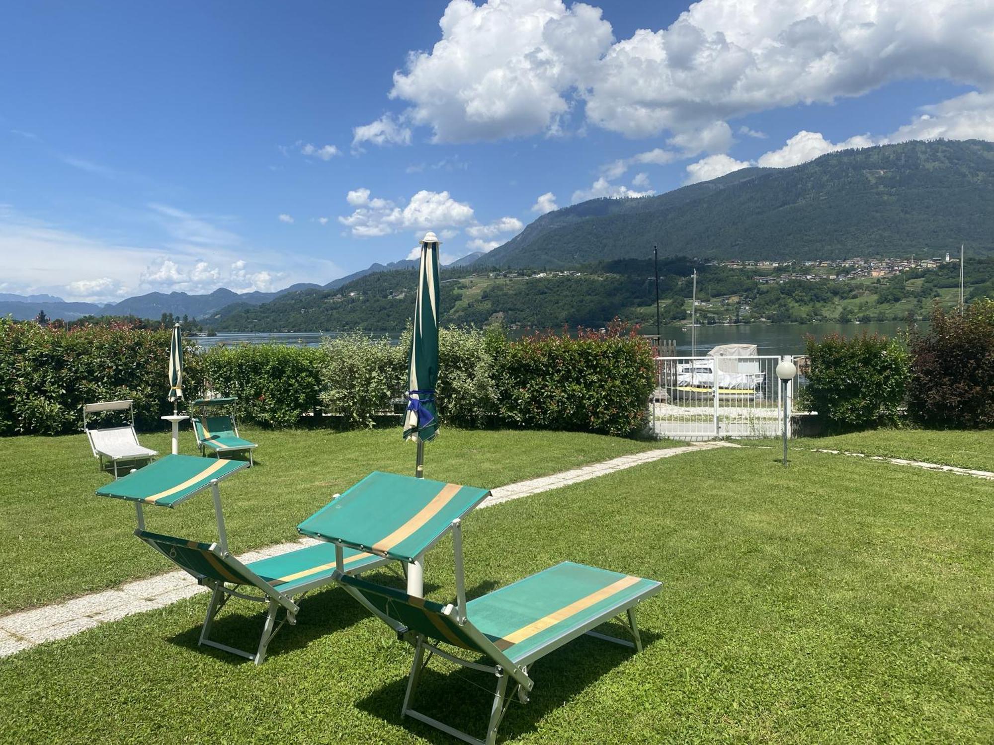 Fronte LagoResidencegarden, Moderno Appartamento Calceranica al Lago Exterior photo